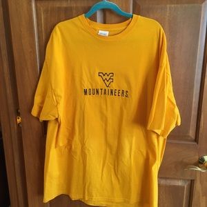 Port & Co Top Size 2X. In good condition